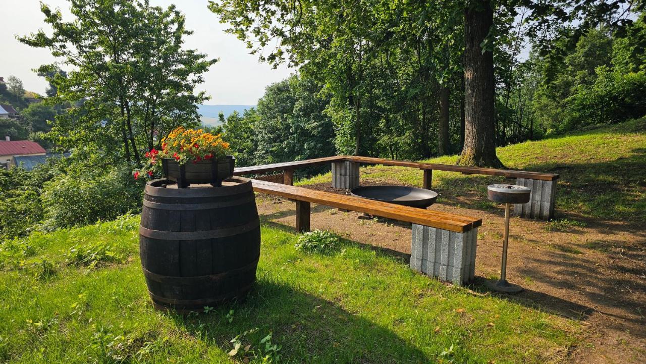 Black M - Penzion - Restauracia Banská Štiavnica Exteriér fotografie